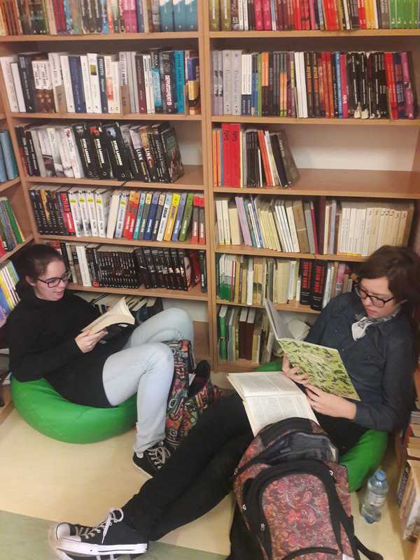 Biblioteka