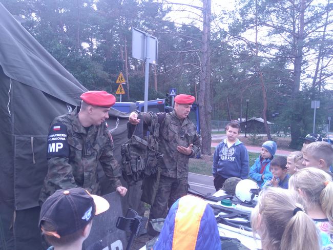 AKADEMIA BEZPIECZEŃSTWA