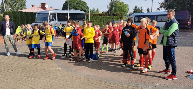 Młoda reprezentacja szkoły również z Mistrzostwem Powiatu w piłce nożnej