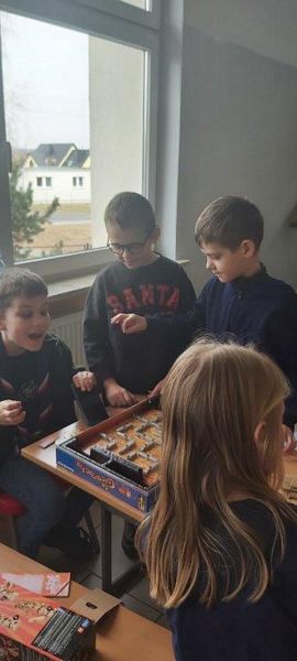 19 marca nasza szkoła zorganizowała Integracyjną Sobotę dla naszych nowych uczniów z Ukrainy.