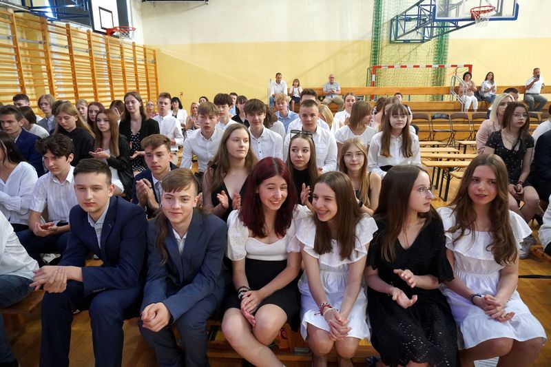 Fotorelacja z zakończenia roku szkolnego 2021\2022