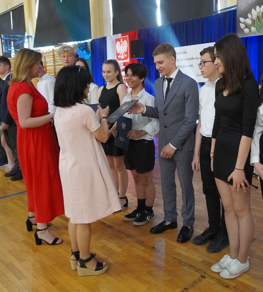 Fotorelacja z zakończenia roku szkolnego 2021\2022